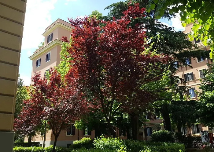 Отель типа "постель и завтрак" Bed & Breakfast A Casa Di Lia A Roma 4*